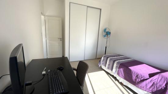 Casa en Venta, dentro del Barrio Cerrado Pilar del Este - San Ramiro