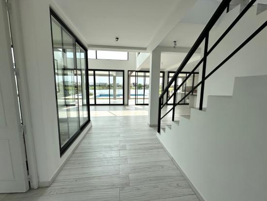 Casa a Estrenar - Puertos del Lago, Acacias
