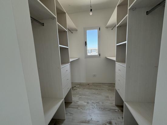 Venta Casa Moderna - Puertos del Lago, Araucarias
