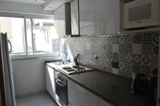 Venta de luminoso Departamento 3 Ambientes en Recoleta