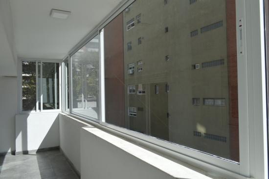 Venta de luminoso Departamento 3 Ambientes en Recoleta