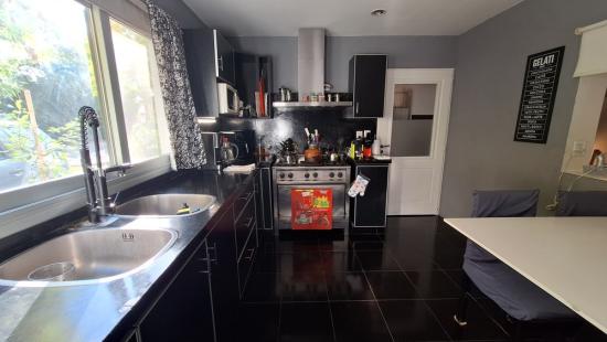 Hermosa casa en venta en el barrio La Montura