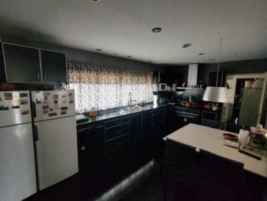 Hermosa casa en venta en el barrio La Montura
