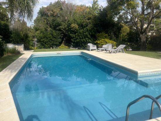 Casa en Venta dentro de Highland Park C.C.