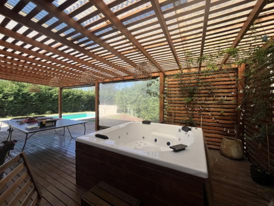 Venta Casa San Ramón - Pilar del Este