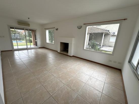 Casa en Venta - La Delfina, Pilar