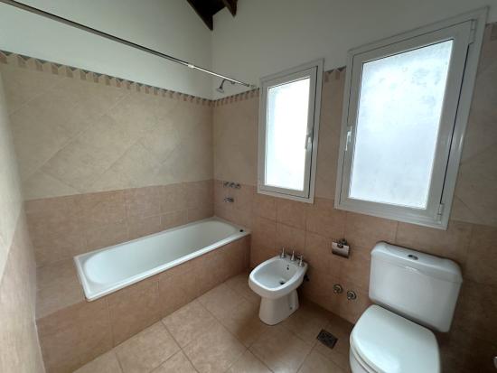 Casa en Venta - La Delfina, Pilar