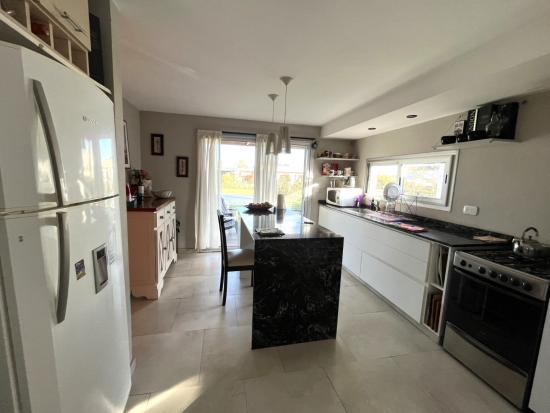 Casa en Venta Pilar del Este - Santa Elena