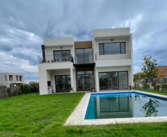 Alquiler Casa Puertos - Araucarias