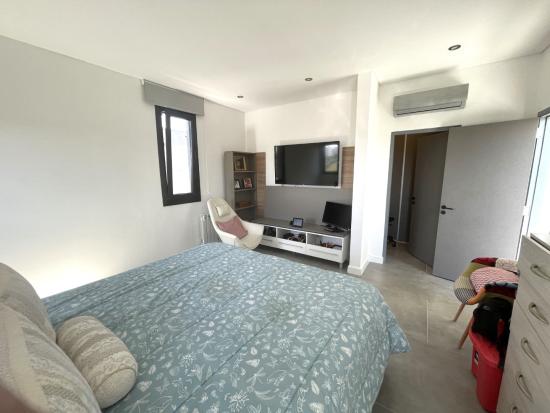 Moderna Casa - Puertos del Lago, Ceibos