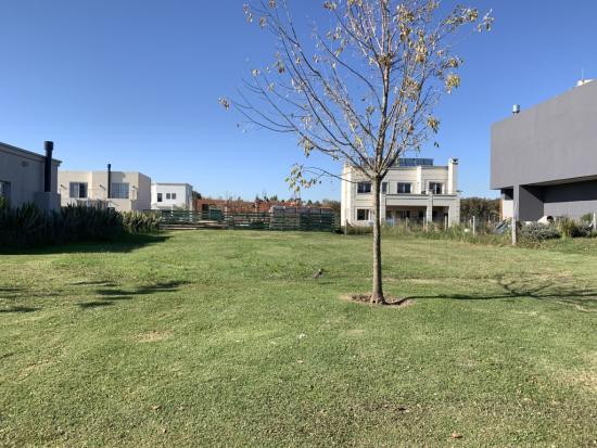 Venta lote interno en Puertos - Acacias