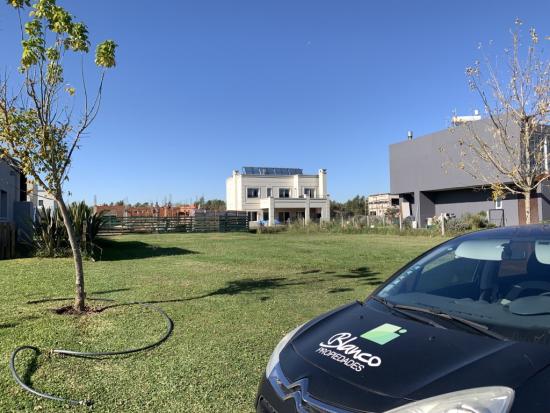 Venta lote interno en Puertos - Acacias