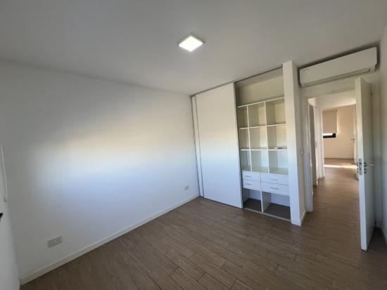 Hermosa casa en alquiler en el barrio Las Tipas