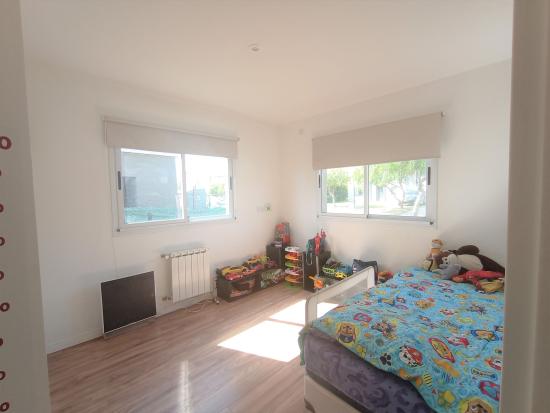 Casa en VENTA, dentro del Barrio cerrado Pilar del Este - San Alfonso.