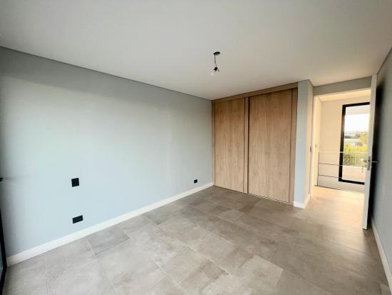  Casa En Venta - Puertos del Lago, Ceibos