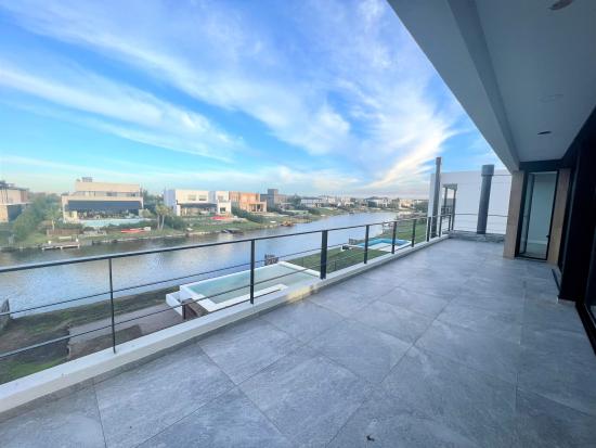  Casa En Venta - Puertos del Lago, Ceibos