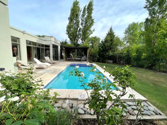 Casa Venta en Haras - Eucaliptos