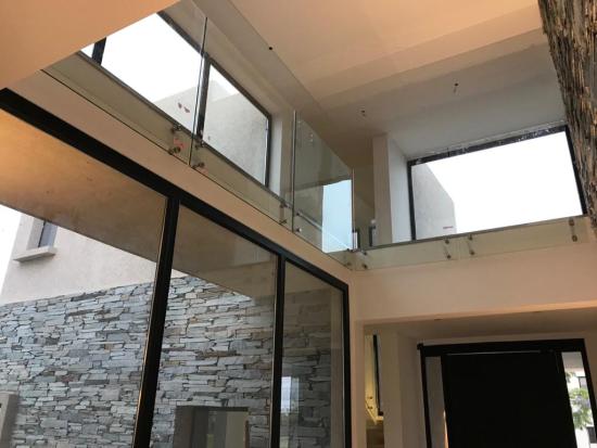 Moderna Casa en Puertos - Vistas
