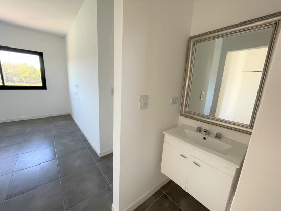 Casa a Estrenar en Puertos del Lago - Acacias