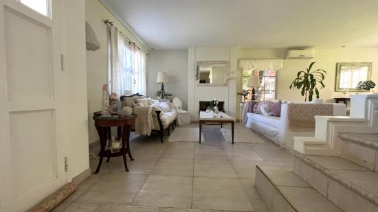 Impecable Casa en Pueyrredón C.C