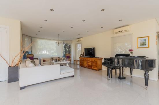Impecable Casa en Septiembre