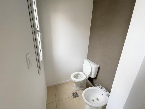 Linda Casa en Venta dentro de Puertos del Lago - Acacias