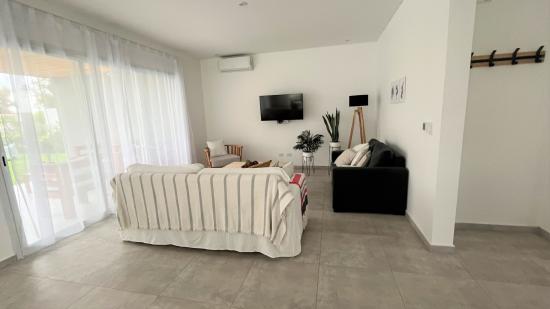 Venta Casa en Pilar del Este - Santa Emilia