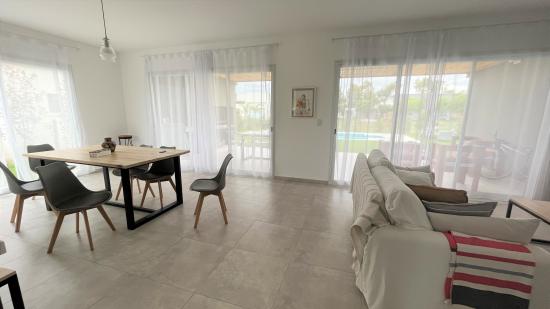 Venta Casa en Pilar del Este - Santa Emilia