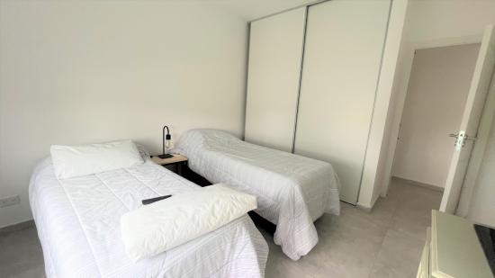 Venta Casa en Pilar del Este - Santa Emilia