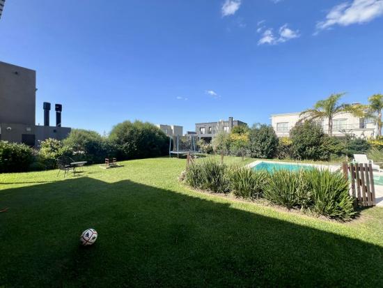 Casa en Venta en Puertos del Lago - Vistas
