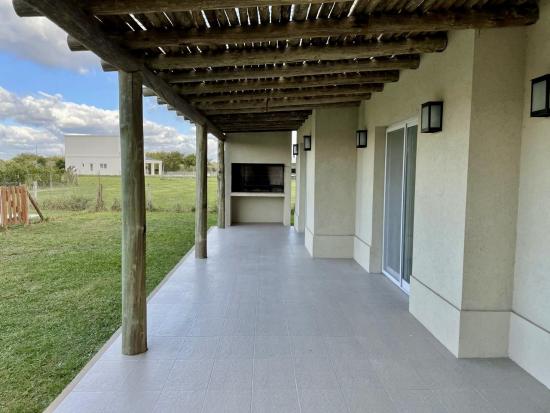 Casa en Venta en Puertos del Lago - Vistas