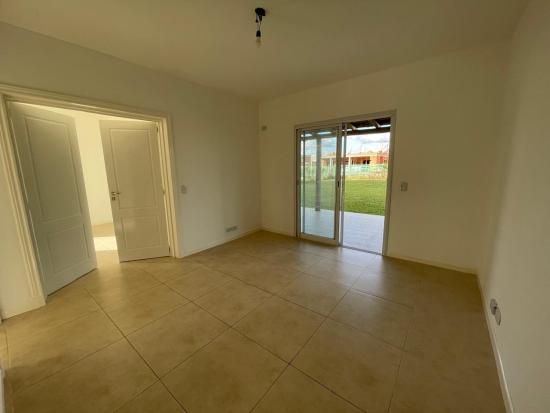 Casa en Venta en Puertos del Lago - Vistas