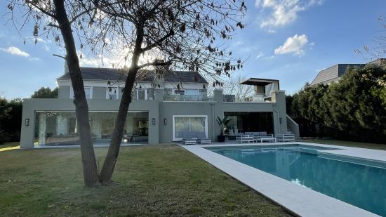 Impecable Casa Pulte en La Lomada