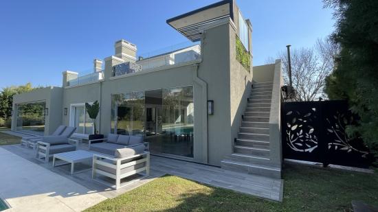 Impecable Casa Pulte en La Lomada
