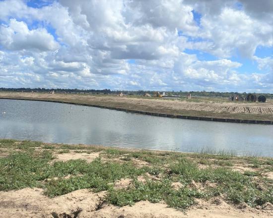 Lote al Agua dentro del Barrio Cerrado Puertos del Lago - Amarras