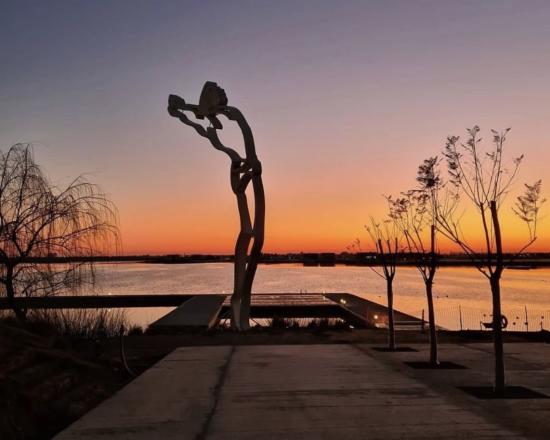 Lote al Agua dentro del Barrio Cerrado Puertos del Lago - Amarras