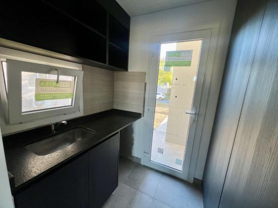 Moderna casa ubicada en Puertos del Lago - Vistas