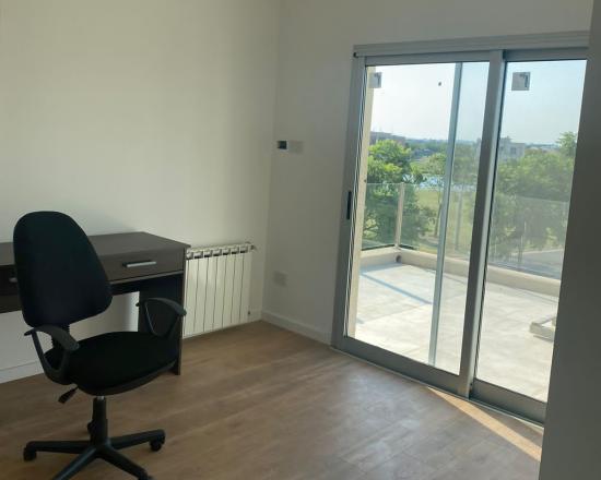 Venta de Casa dentro de Puertos del Lago - Vistas
