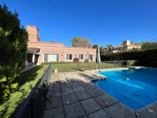 Casa en Haras - La Pradera