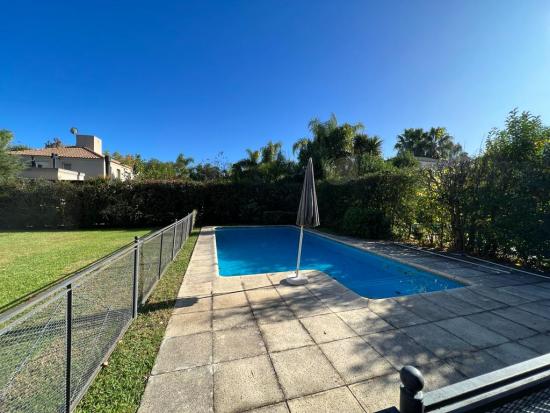 Casa en Haras - La Pradera