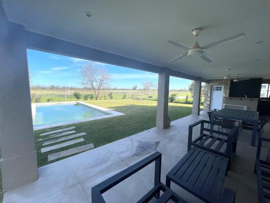 Casa con Vista Abierta en Haras - El Molino