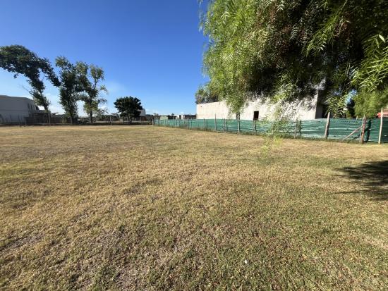 Lindo Lote en Venta dentro de Pilar del Este - San Ramiro