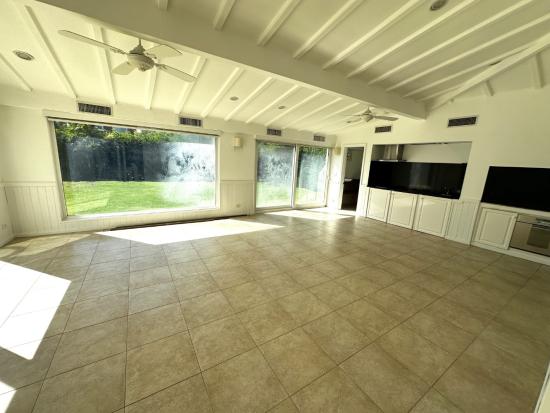 Venta de Casa en La Lomada de Pilar
