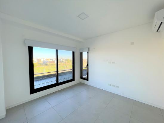 Casa en Alquiler - Puertos del Lago, Ceibos