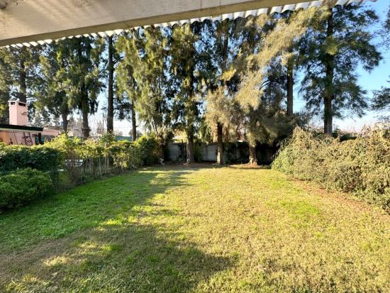 Linda Casa en Venta dentro de La Candela