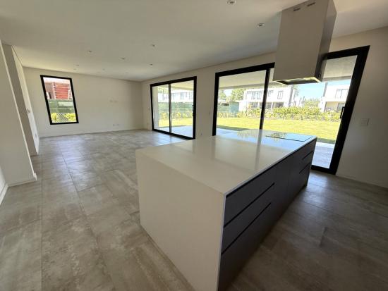 Impecable Casa en Pilará - La Calesa