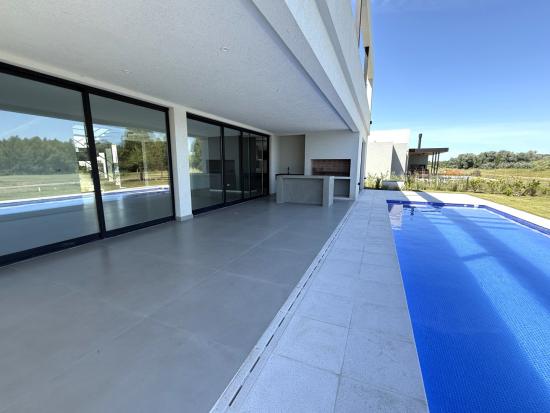 Alucinante Casa en Pilará - La Calesa