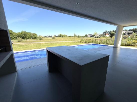 Alucinante Casa en Pilará - La Calesa