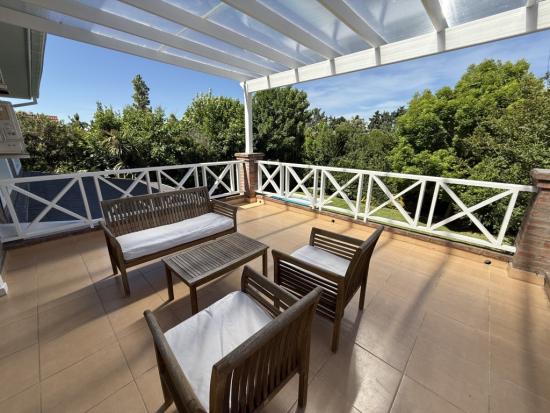 Hermosa casa en venta en La Masía, Pilar.