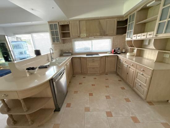 Hermosa casa en venta en La Masía, Pilar.